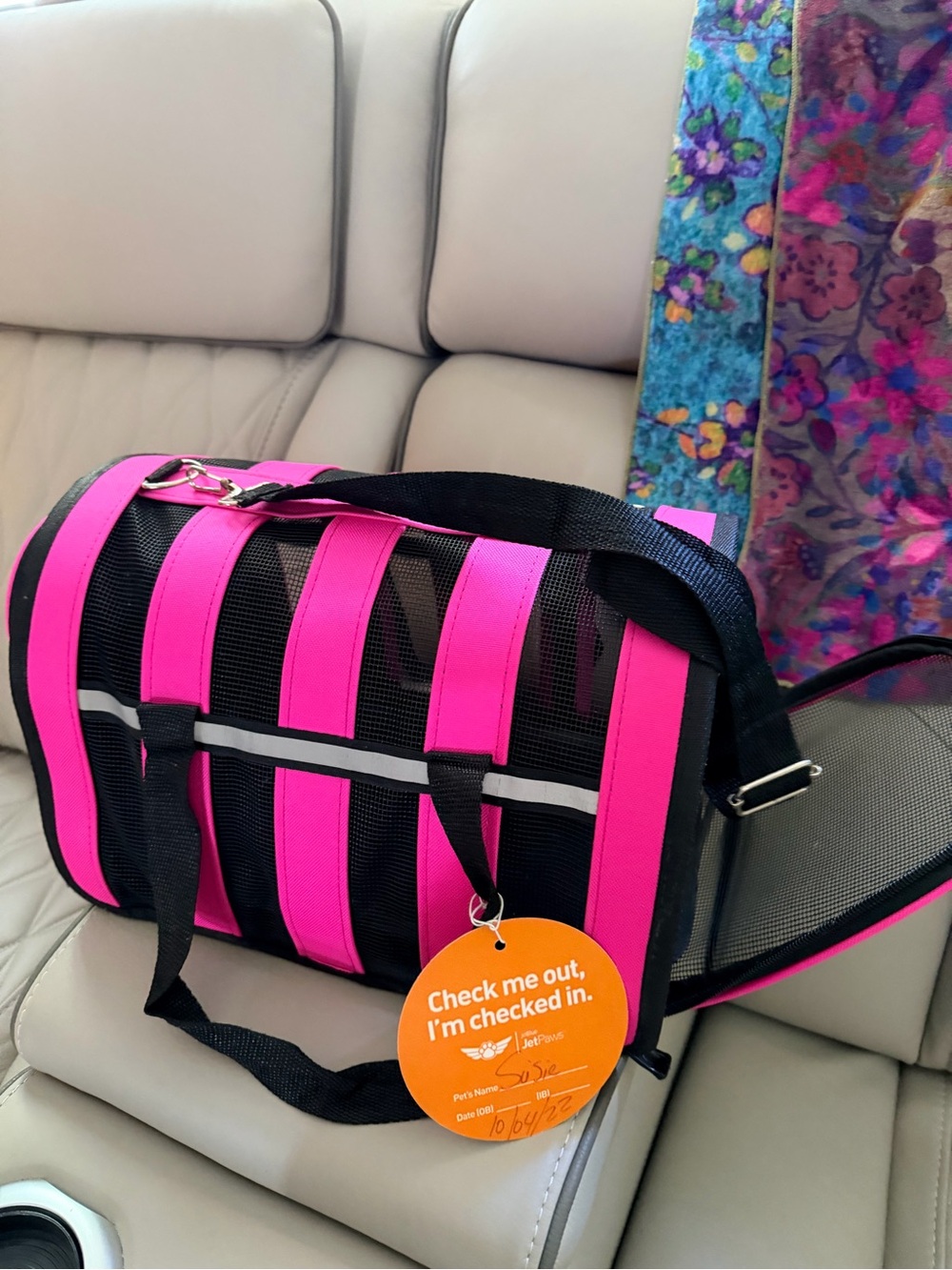 Hot Pink Women's Travel Shoulder Pet Carrier